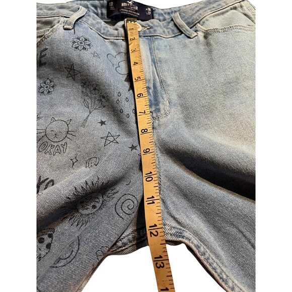Hollister Ultra High Rise‎ Raw Hem Mom Doodle Jeans Light Wash Stretch Denim 11 - Picture 13 of 15